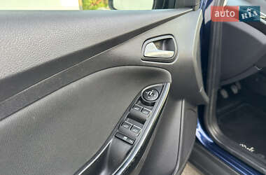 Универсал Ford Focus 2013 в 
