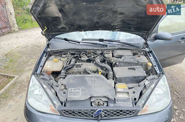 Универсал Ford Focus 2001 в 
