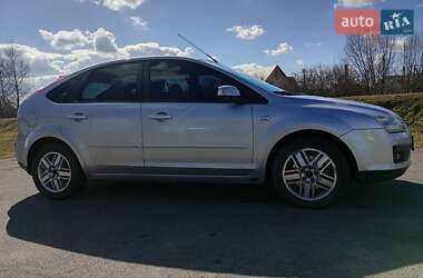 Хэтчбек Ford Focus 2007 в Костополе