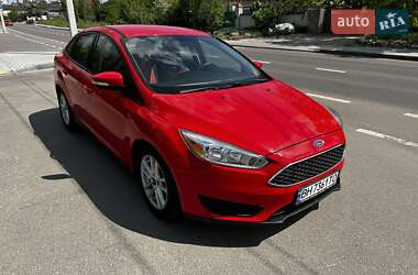Седан Ford Focus 2015 в 