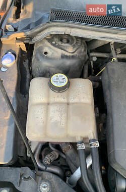 Хетчбек Ford Focus 2006 в 