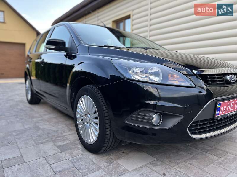Універсал Ford Focus 2008 в Сарнах
