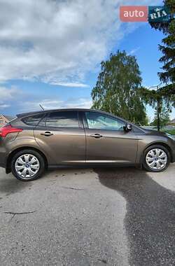 Хэтчбек Ford Focus 2017 в 