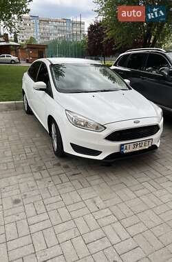 Седан Ford Focus 2016 в Вишневом
