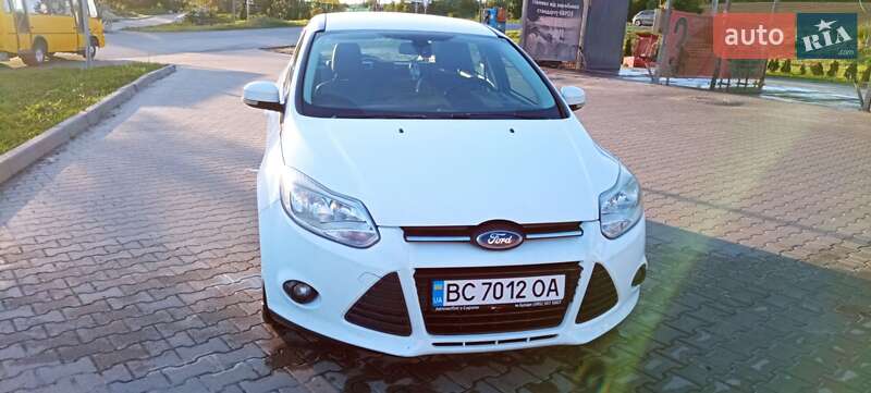 Универсал Ford Focus 2014 в 