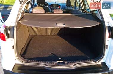 Универсал Ford Focus 2014 в 