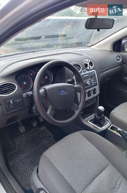 Хетчбек Ford Focus 2006 в 