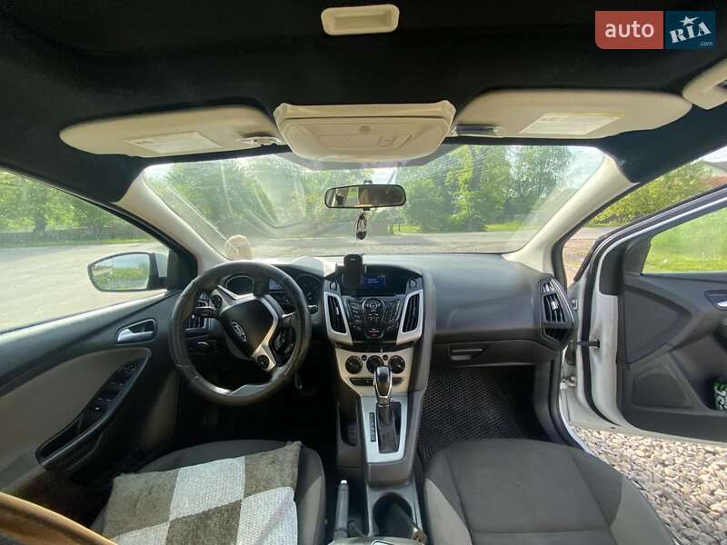 Универсал Ford Focus 2014 в 