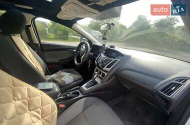 Универсал Ford Focus 2014 в 