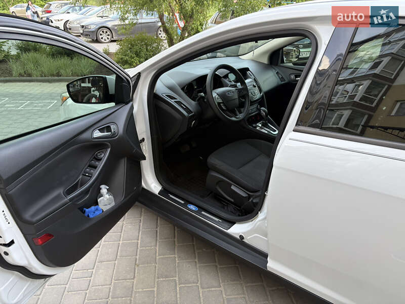 Хэтчбек Ford Focus 2017 в Кропивницком