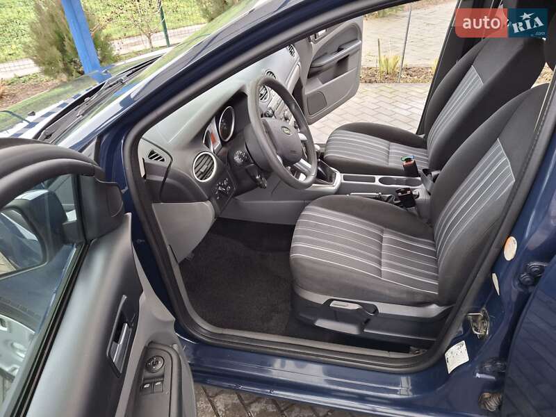 Універсал Ford Focus 2010 в Ужгороді