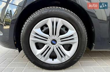 Універсал Ford Focus 2011 в 