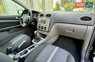 Універсал Ford Focus 2011 в 