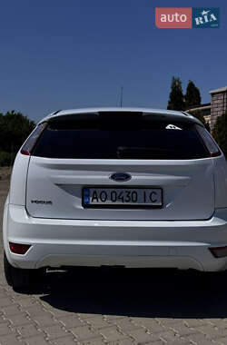 Хэтчбек Ford Focus 2008 в 