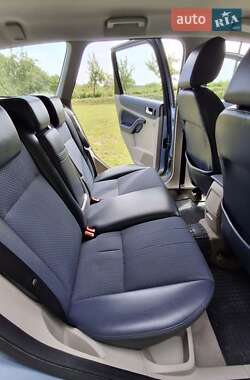 Універсал Ford Focus 2005 в 