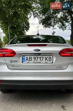 Седан Ford Focus 2016 в 