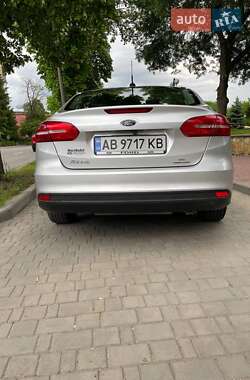 Седан Ford Focus 2016 в 