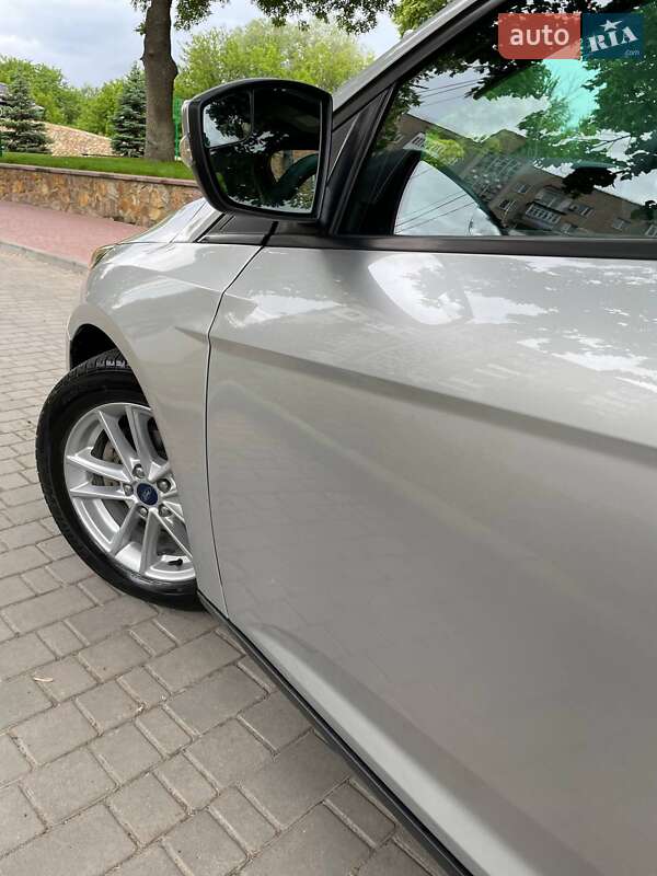 Седан Ford Focus 2016 в Могилев-Подольске