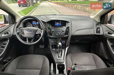 Седан Ford Focus 2016 в 