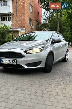 Седан Ford Focus 2016 в 