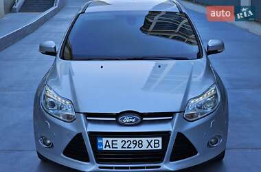 Седан Ford Focus 2011 в 
