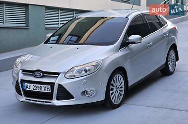 Седан Ford Focus 2011 в 