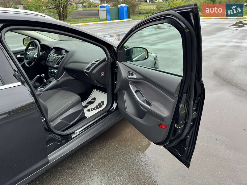 Універсал Ford Focus 2013 в Бучі