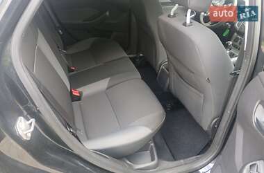 Универсал Ford Focus 2011 в 