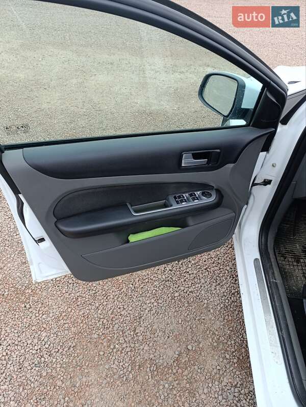 Универсал Ford Focus 2009 в Тернополе