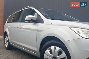 Универсал Ford Focus 2009 в 