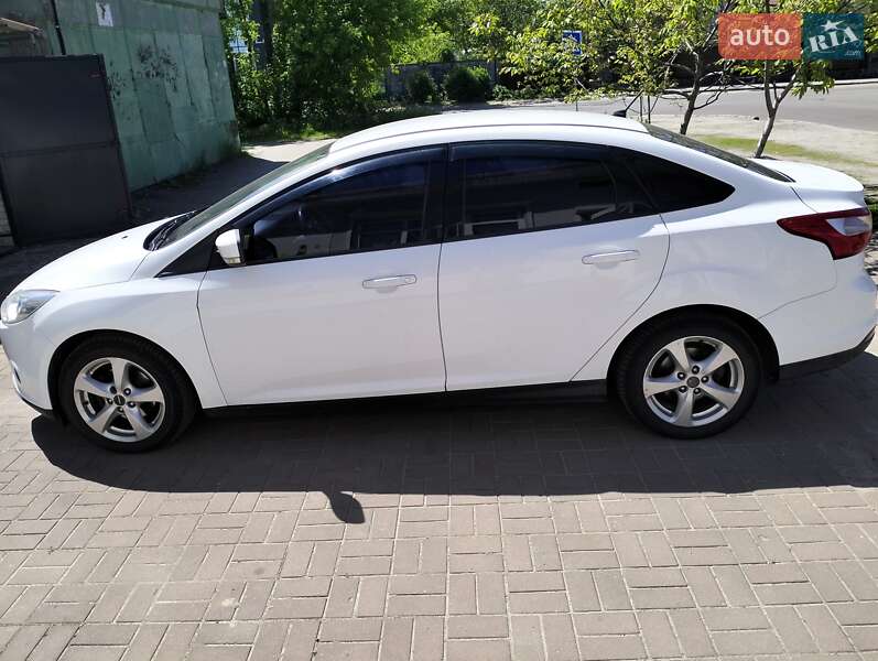 Ford Focus 2014