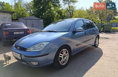 Хетчбек Ford Focus 2002 в 