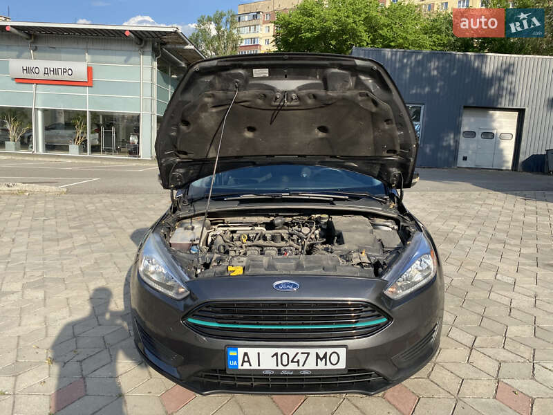 Хэтчбек Ford Focus 2016 в Днепре