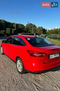Седан Ford Focus 2016 в 