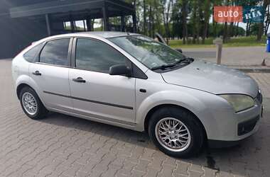 Хэтчбек Ford Focus 2005 в Львове