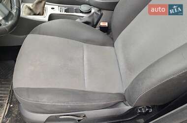 Седан Ford Focus 2010 в 