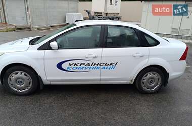 Седан Ford Focus 2010 в 