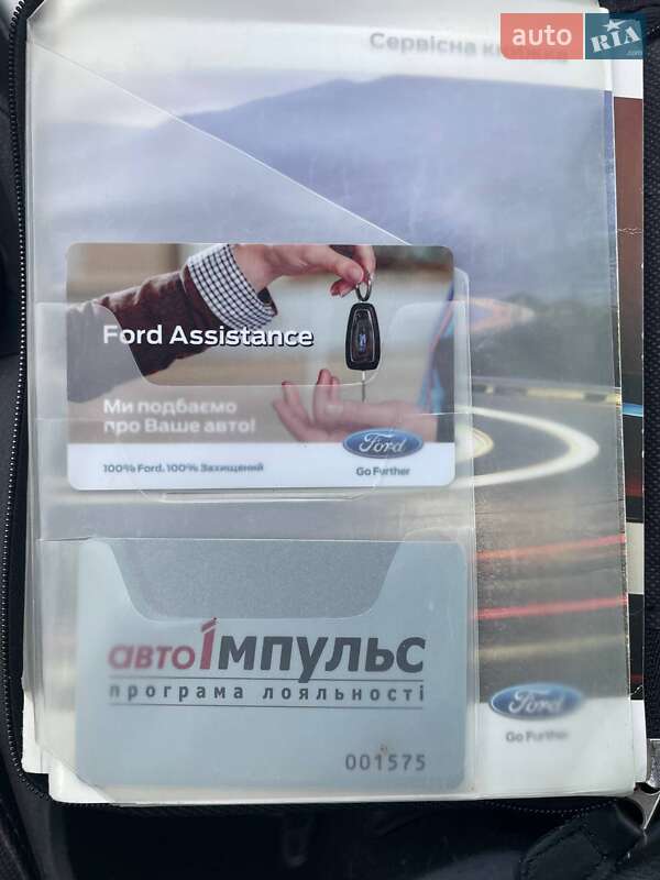 Хетчбек Ford Focus 2014 в Дніпрі