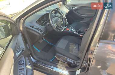Седан Ford Focus 2016 в 