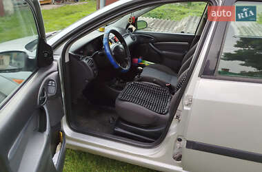 Універсал Ford Focus 2002 в 