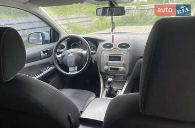 Универсал Ford Focus 2010 в 