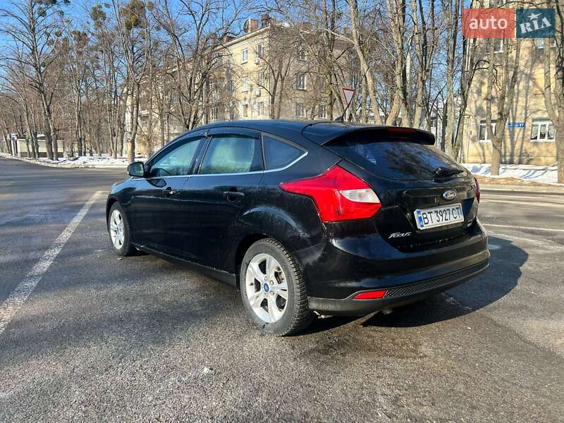 Хэтчбек Ford Focus 2013 в Харькове
