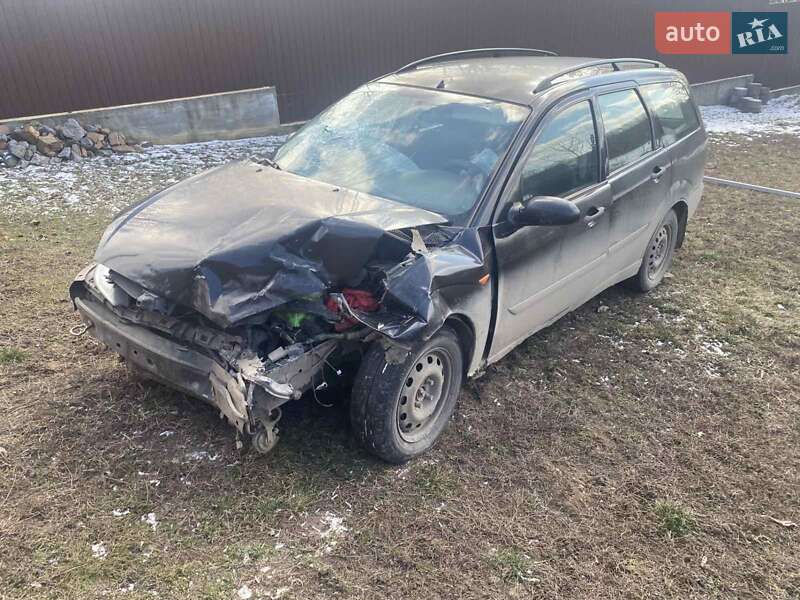 Ford Focus 2000