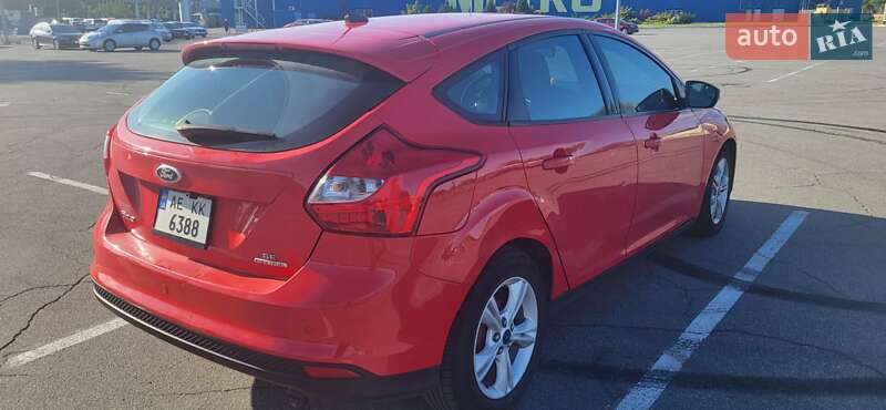 Хетчбек Ford Focus 2014 в Дніпрі