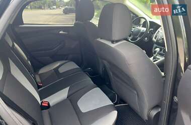 Хэтчбек Ford Focus 2014 в 