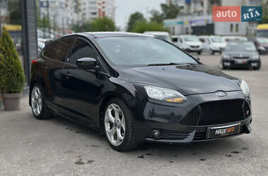 Хэтчбек Ford Focus 2014 в 