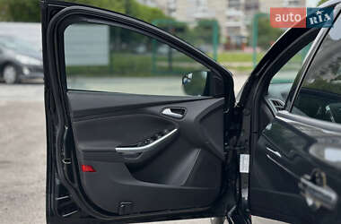 Хэтчбек Ford Focus 2014 в 