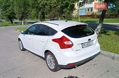 Хэтчбек Ford Focus 2014 в 