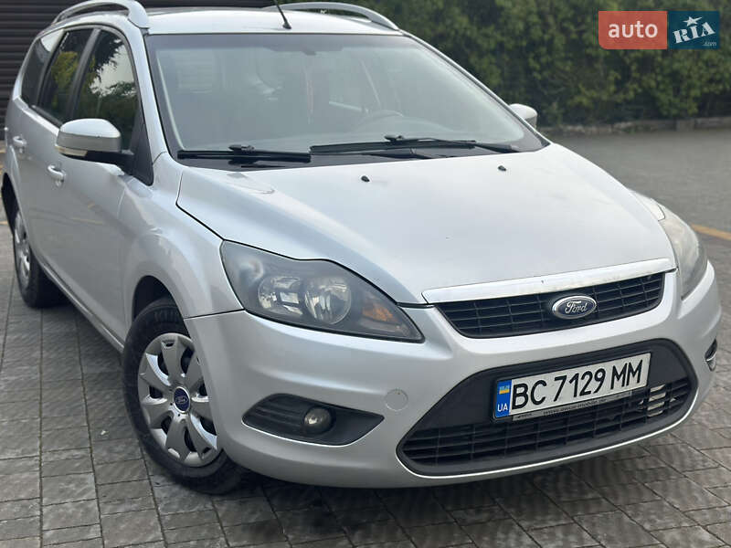 Универсал Ford Focus 2010 в 