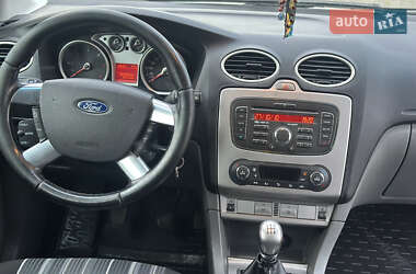 Универсал Ford Focus 2010 в 